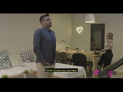 ❤️ PORNBCN 4K Eng eeler Fra mat groussen Titten wëll anal gefuckt jonk gigolo mat groussen Dick blowjob Amortismus schwéier Ficken Hand Aarbecht Hond Stil Muschi Lick Orgasme Franséisch Ënnertitelen ️ Russesch Porno bei eis ☑